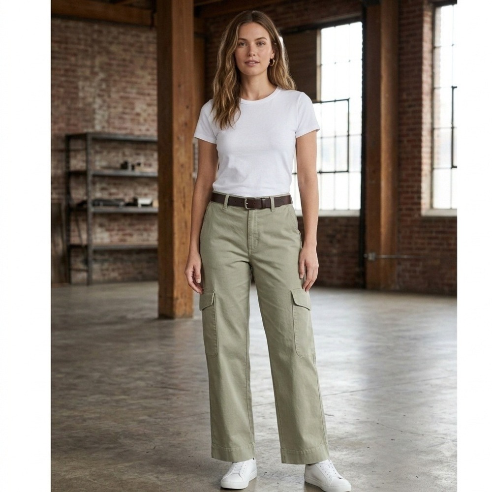 Hunter & Brown Cargo Pants Women's M Straight Leg Flat Front Green Stretch NWT